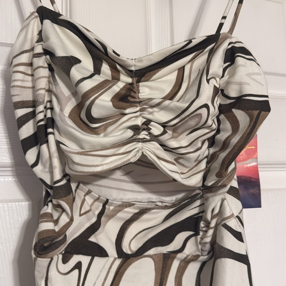 Swirl Pattern Mini Dress - Picture 3 of 7